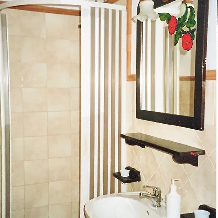 Vakantieboerderij Giardino Donna Lavia Polizzi Generosa