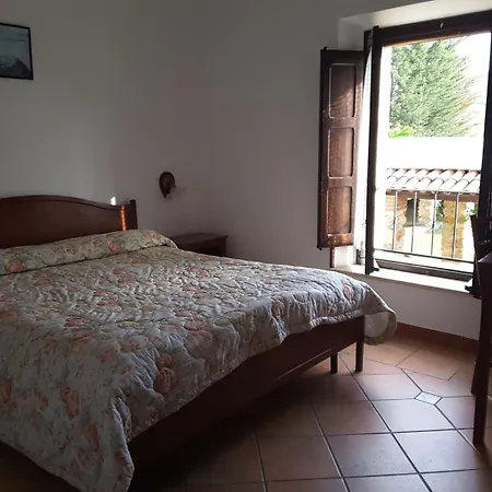 Giardino Donna Lavia Vakantieboerderij