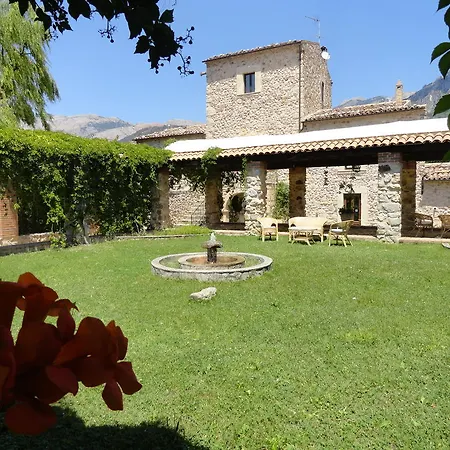 Alojamento de Turismo Rural Giardino Donna Lavia *
