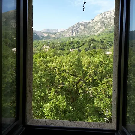 Giardino Donna Lavia Polizzi Generosa