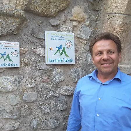 Giardino Donna Lavia Vakantieboerderij Polizzi Generosa