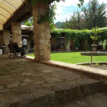 Giardino Donna Lavia *